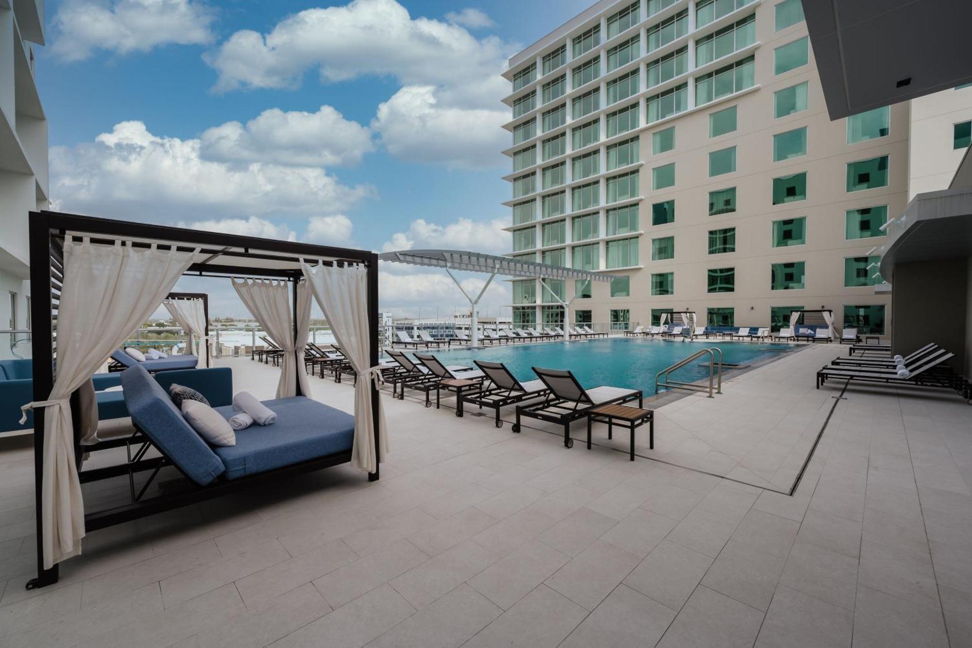 Marriott Fort Lauderdale Airport Dania Beach Bagian luar foto